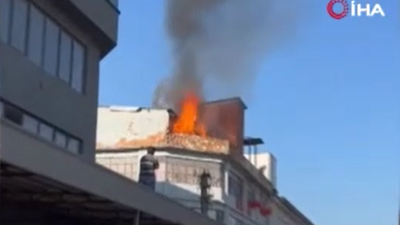 Bursa'da mobilya atölyesi alev aldı