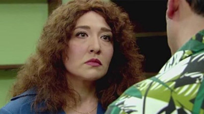 Seksenler'in Nazlı'sı Yasemin Çonka oğlunu paylaştı. Görenler kardeşi zannetti