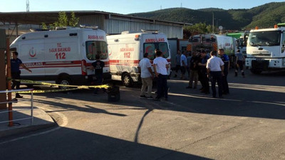 İşyerinde kavga eden iki personel aynı silahla birbirlerini vurdu: 2 ölü