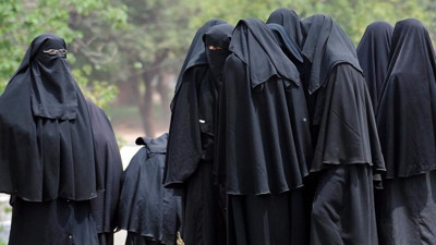 Kara çarşafın tarihçesi ve Türkiye’ye girişi