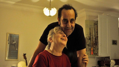 Özkan Uğur'un eşinden yürek yakan paylaşım