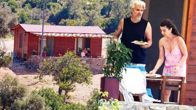 Gökçe Bahadır ve Emir Ersoy Bodrum'da kulübe tuttu. Görenler inanamadı