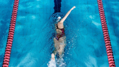 Yüzmenin iyi geldiği hastalık ortaya çıktı. Uzmanı uyardı