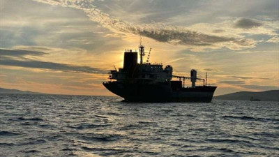 Gemiden 5,3 ton uyuşturucu çıktı. Dümeni Türkiye’ye kıracaktı