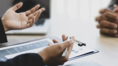 Daire başkanı eşini şube müdürü yaptı. Mülakat kalkacak vaadi tutulmadı