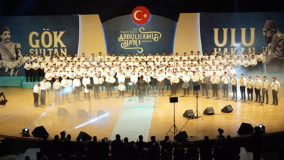 Menzil’in şirketi bakanlıkları ‘müşterisi’ yapmış. Milyonluk organizasyonları bu şirket yapıyor