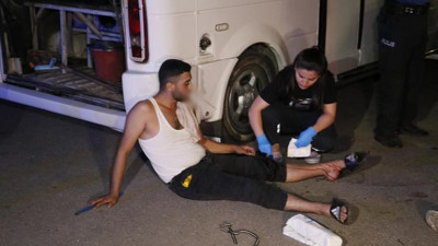 Parkta silahlı saldırı: 2 yaralı