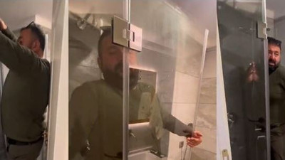 Otelin odasında olup biteni kameraya aldılar. Sizin de başınıza gelebilir