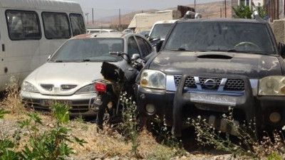 Milyonluk araçlar çürümeye terk edildi