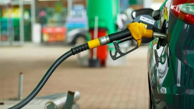 Motorine gelen dev zam sonrası litre fiyatı 35 TL'yi geçti