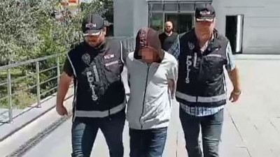 Bankamatikleri kandıran kalpazan yakalandı