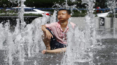 Güney Kore kavruluyor. Aşırı sıcaklar 23 can aldı