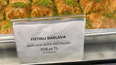 Bir dilim baklava 308 TL. Bu ülkeyi kim bu hale getirdi