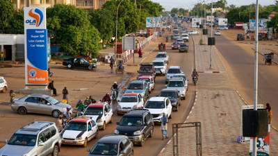 ABD, İngiltere ve Fransa, Nijer’deki büyükelçilik çalışanlarını tahliye ediyor