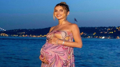 Nazlı Sabancı karnı burnunda poz verdi. Kayınvalidesinden yorum gecikmedi