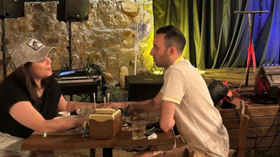 Kızılcık Şerbeti'nin Nilay'ı Feyza Civelek sevgilisiyle görüntülendi