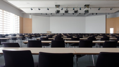 Bu fiyatlarla özel üniversitede okumak hayal. 520 bin liraya kadar çıkıyor