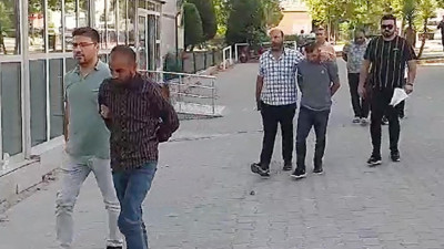 Telefondan kandırdılar. Bankadan parasını çektirip gasbettiler