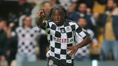 Trabzonspor'da Hamsik yerine Makouta