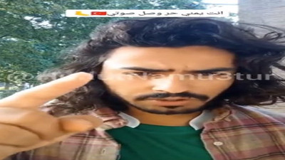 Sığınmacıların hakaret videolarının sayısı her geçen gün artıyor. Yemenli Arap Türkiye'ye Türkçe küfür etti