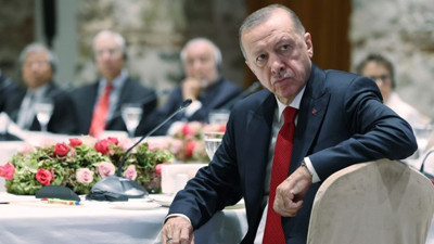 Erdoğan'ın AKP'deki oy kaybının hesabını keseceği isimler belli oldu