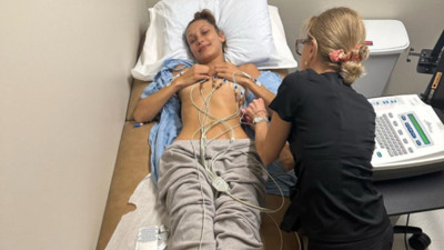 Dünyaca ünlü model Bella Hadid tedavi sırasında paylaştı. Lyme hastalığı ile mücadele ediyor