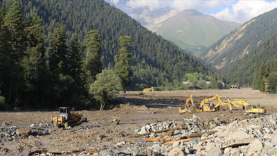 Gürcistan'ın heyelanda ölü sayısı artıyor