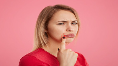 Ağız yarası nedir? Ağız yarası belirtileri nelerdir? Ağız yarası tedavi yöntemleri nelerdir?