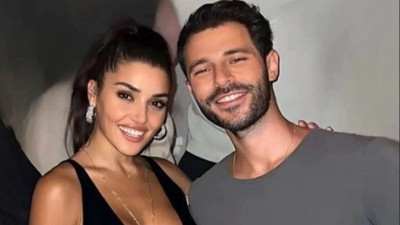 Hande Erçel'in Hakan Sabancı'ya yaptığı şey eski defterleri açtı. O fotoğraf şoke etti