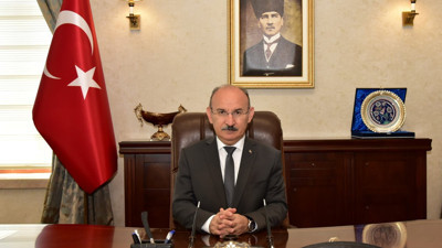 Sakarya Valiliğine atanan Yaşar Karadeniz kimdir?