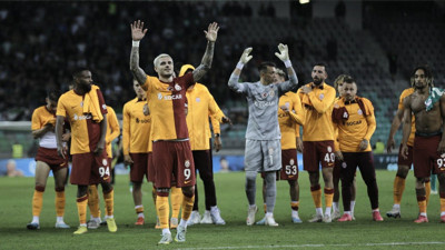 Galatasaray'ın kamp kadrosu açıklandı. Dikkat çeken Zaha detayı