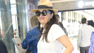 İspanya’da Fadik Sevin Atasoy rüzgarı. Çığlıklarla karşılandı