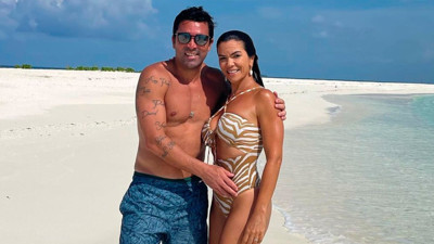 Barcelona'da futbolun patronu Deco oldu