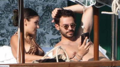 Hakan Sabancı sevgilisi Hande Erçel için servet harcadı! 9 aylık aşkın maliyetini duyan küçük dilini yuttu