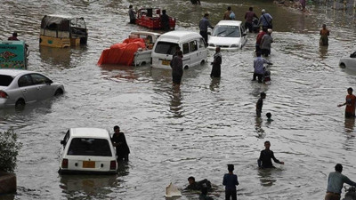 Moritanya'daki sellerde 4 çocuk hayatını kaybetti
