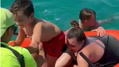 Türk kaptan 5 kişiyi ölümden kurtardı