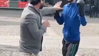 Kur'an-ı Kerim yakan Salwan Momika’ya sokak ortasında dayak