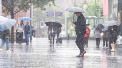 Meteoroloji’den o bölgelere sağanak uyarısı. İşte yurdun geneli yanarken serinleyecek bölgeler
