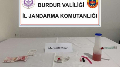 Burdur’da durdurulan otomobilden uyuşturucu çıktı