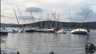 Depreme denizde yakalananlar ne yapmalı? “Marmara’da en az 10 dakika, Ege’de 20 dakika süreniz var”