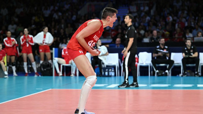 Ebrar Karakurt'tan kendisine sataşan takipçisine flaş cevap: Boş yapma Abdülhamid