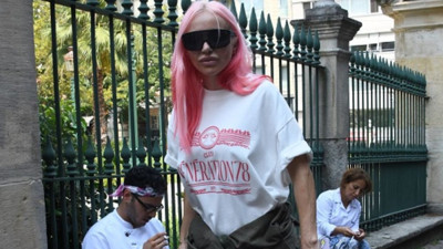 Gülşen saçını boyattıktan sonra aldığı tepkilere cevap verdi