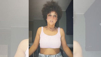 Ecem Erkek hayranıyla olan gözlük sohbetini paylaştı