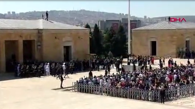 Anıtkabir'de Erdoğan'a yine tezahürat yaptılar