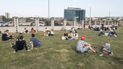 İstanbul Valiliği’nden içki yasağıyla ilgili yeni açıklama: Yasaklama söz konusu değil