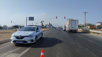 Kamyon ile çarpışan motosiklet sürücüsü hayatını kaybetti