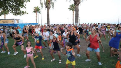 1 Eylül Dünya Barış Günü'nde barış için dans ettiler