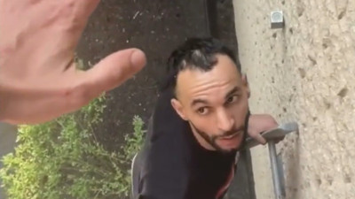 İsveç’te Cezayirli mülteci bıçakla ev bastı