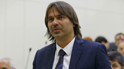 AKP’li iş insanı İzmir için de alkol yasağı istedi