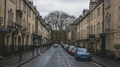 Birleşik Krallıkta konut fiyatları geriledi